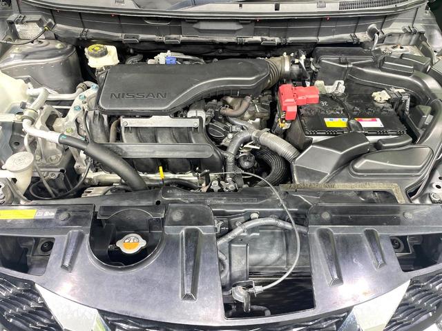 エクストレイル ２０Ｘ　エマージェンシーブレーキパッケージ　純正ナビ　全周囲カメラ　エマージェンシーブレーキ　禁煙車　４ＷＤ　７人乗り　クルーズコントロール　Ｂｌｕｅｔｏｏｔｈ再生　フルセグ　ＥＴＣ　シートヒーター　ＬＥＤヘッド　防水シート　コーナーセンサー（19枚目）