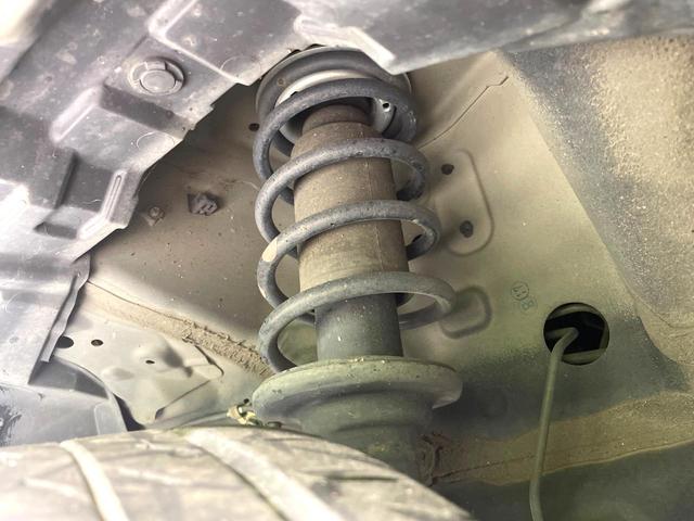 ハスラー Ｇ　ＳＤナビ　禁煙車　衝突軽減装置　シートヒーター　踏み間違い防止装置　車線逸脱警報　スマートキー　アイドリングストップ　アイドリングストップ　オートエアコン　横滑り防止装置　盗難防止システム（20枚目）