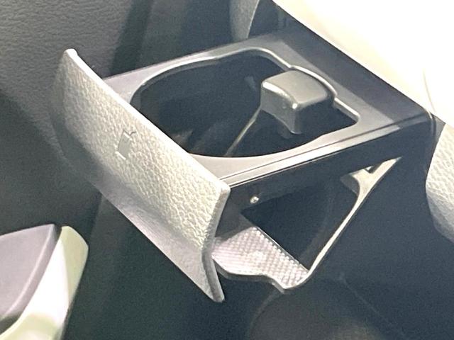 ハスラー Ｇ　ＳＤナビ　禁煙車　衝突軽減装置　シートヒーター　踏み間違い防止装置　車線逸脱警報　スマートキー　アイドリングストップ　アイドリングストップ　オートエアコン　横滑り防止装置　盗難防止システム（28枚目）