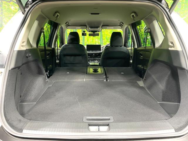 エクストレイル Ｇ　禁煙車　純正１２．３型ナビ　全周囲カメラ　プロパイロット　２トーンカラー　エマージェンシーブレーキ　ＥＴＣ２．０　ドラレコ　シートヒーター　パワーバックドア　パワーシート　ＬＥＤヘッド／フォグライト（10枚目）