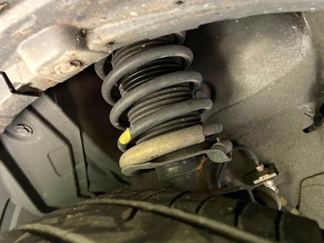 キックス Ｘ　ツートーンインテリアエディション　純正９型ナビ　全周囲カメラ　禁煙車　衝突軽減装置　プロパイロット　デジタルインナーミラー　ＬＥＤヘッド／フォグ　ドラレコ　フルセグ　Ｂｌｕｅｔｏｏｔｈ再生　ＥＴＣ　シート／ハンドルヒーター（20枚目）