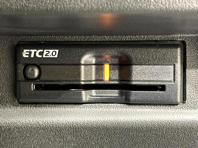 ジムニー ＸＣ　純正８型ナビ　バックカメラ　５速ＭＴ　セーフティサポート　クルーズコントロール　ターボ　４ＷＤ　踏み間違い防止装置　ＬＥＤヘッド　ドラレコ　フルセグ　Ｂｌｕｅｔｏｏｔｈ再生　ＥＴＣ（9枚目）