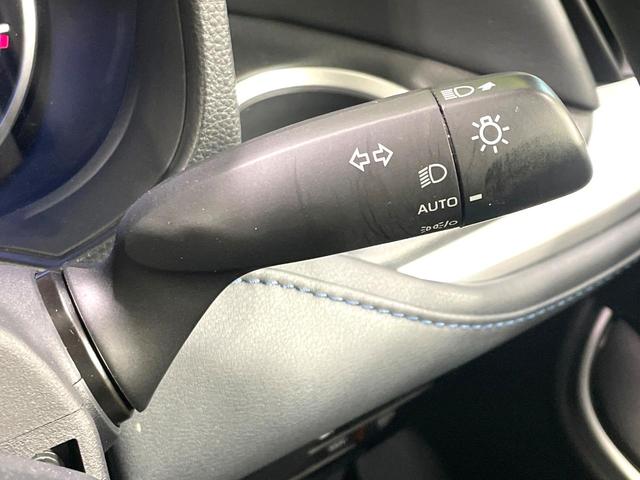 ヴォクシー ハイブリッドS-Z 禁煙車 GRエアロ 後席モニター 快適利便PKG BSM ディスプレイオーディオプラス 三眼LEDヘッド 全周囲カメラ 両側電動スライドドア セーフティセンス レーダークルーズ ハーフレザーシート(36枚目)