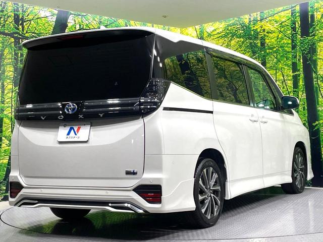 ヴォクシー ハイブリッドS-Z 禁煙車 GRエアロ 後席モニター 快適利便PKG BSM ディスプレイオーディオプラス 三眼LEDヘッド 全周囲カメラ 両側電動スライドドア セーフティセンス レーダークルーズ ハーフレザーシート(50枚目)