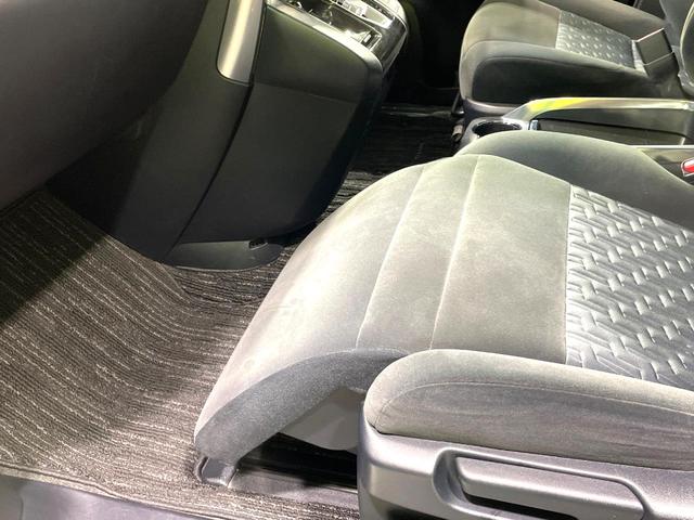 ヴェルファイア ２．５Ｚ　Ａエディション　モデリスタエアロ　ツインムーンルーフ　ＢＩＧ－Ｘ１０型ナビ　後席モニター　両側電動ドア　禁煙車　衝突軽減装置　レーダークルーズ　ＬＥＤヘッド　ドラレコ　フルセグ　Ｂｌｕｅｔｏｏｔｈ再生　ＥＴＣ（62枚目）