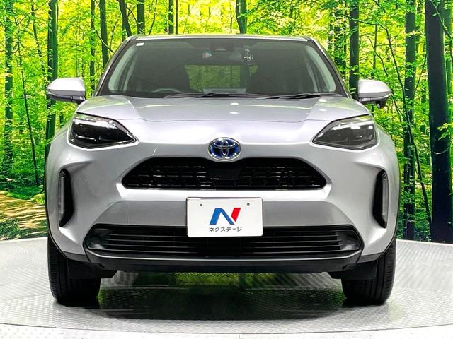 ヤリスクロス ハイブリッドＺ　禁煙車　純正８型ナビ　バックカメラ　１００Ｖ電源　衝突軽減装置　レーダークルーズ　ＬＥＤヘッド　シートヒーター　パワーシート　クリアランスソナー　ドラレコ　ＥＴＣ　Ｂｌｕｅｔｏｏｔｈ再生（16枚目）