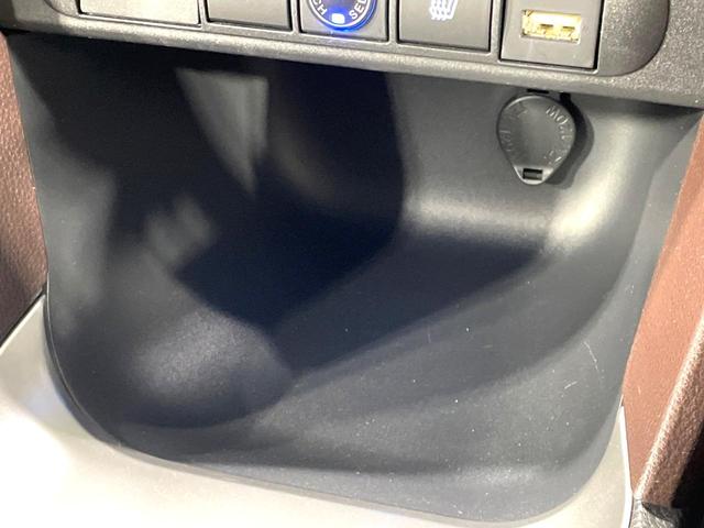 ヤリスクロス ハイブリッドＺ　禁煙車　純正８型ナビ　バックカメラ　１００Ｖ電源　衝突軽減装置　レーダークルーズ　ＬＥＤヘッド　シートヒーター　パワーシート　クリアランスソナー　ドラレコ　ＥＴＣ　Ｂｌｕｅｔｏｏｔｈ再生（41枚目）