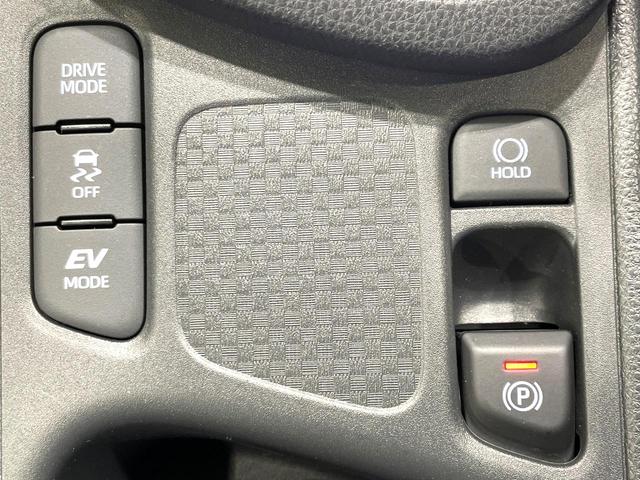 ヤリスクロス ハイブリッドＺ　禁煙車　純正８型ナビ　バックカメラ　１００Ｖ電源　衝突軽減装置　レーダークルーズ　ＬＥＤヘッド　シートヒーター　パワーシート　クリアランスソナー　ドラレコ　ＥＴＣ　Ｂｌｕｅｔｏｏｔｈ再生（43枚目）