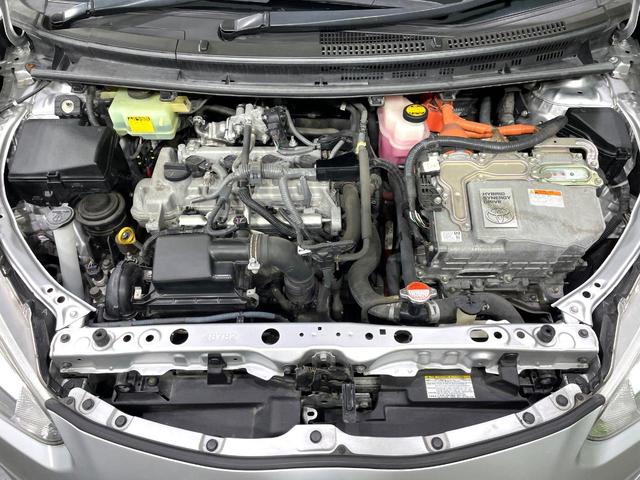 アクア S SDナビ バックカメラ 禁煙車 衝突軽減装置 車線逸脱警報 オートマチックハイビーム ドラレコ フルセグ Bluetooth再生 オートライト/エアコン スマートキー 電動格納ミラー シートリフター(17枚目)