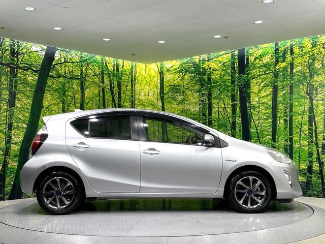 アクア S SDナビ バックカメラ 禁煙車 衝突軽減装置 車線逸脱警報 オートマチックハイビーム ドラレコ フルセグ Bluetooth再生 オートライト/エアコン スマートキー 電動格納ミラー シートリフター(28枚目)