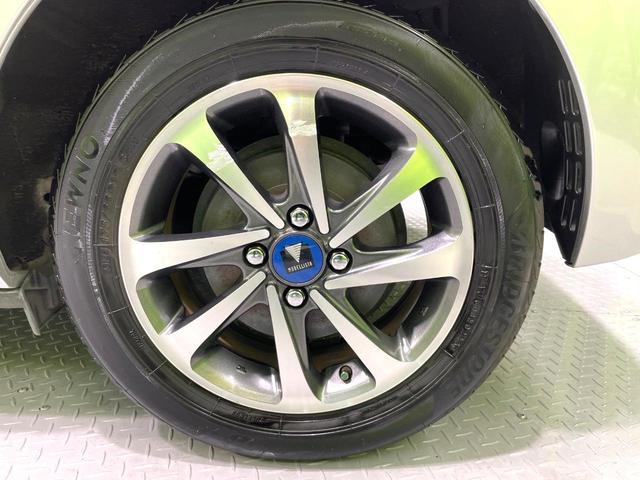 アクア S SDナビ バックカメラ 禁煙車 衝突軽減装置 車線逸脱警報 オートマチックハイビーム ドラレコ フルセグ Bluetooth再生 オートライト/エアコン スマートキー 電動格納ミラー シートリフター(43枚目)