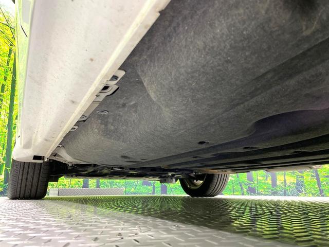 ヴェゼル ハイブリッドZ 純正ナビ バックカメラ 禁煙車 衝突軽減装置 クルーズコントロール LEDヘッド シートヒーター ハーフレザー ルーフレール Bluetooth再生 ETC スマートキー オートライト/エアコン(23枚目)