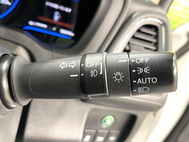 ヴェゼル ハイブリッドZ 純正ナビ バックカメラ 禁煙車 衝突軽減装置 クルーズコントロール LEDヘッド シートヒーター ハーフレザー ルーフレール Bluetooth再生 ETC スマートキー オートライト/エアコン(37枚目)