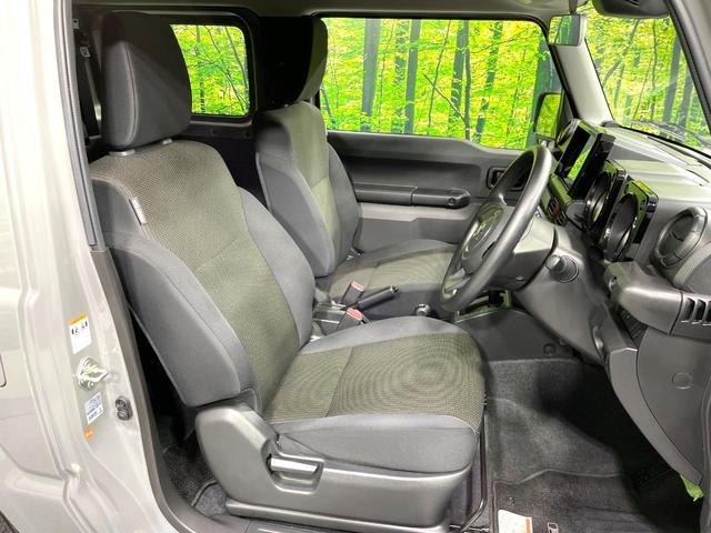 ジムニー XL 9型ディスプレイオーディオ 禁煙車 衝突軽減装置 踏み間違い防止装置 車線逸脱警報 4WD ターボ Bluetooth再生 オートライト/エアコン スマートキー アイドリングストップ 盗難防止システム(10枚目)