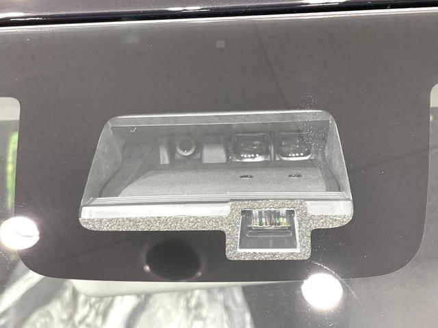 ジムニー ＸＣ　届出済未使用車　９型ディスプレイオーディオ　セーフティサポート　クルーズコントロール　４ＷＤ　ターボ　シートヒーター　踏み間違い防止装置　ＬＥＤヘッド　クリアランスソナー　スマートキー（5枚目）