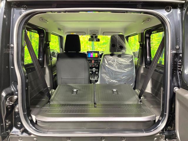 ジムニー ＸＣ　届出済未使用車　９型ディスプレイオーディオ　セーフティサポート　クルーズコントロール　４ＷＤ　ターボ　シートヒーター　踏み間違い防止装置　ＬＥＤヘッド　クリアランスソナー　スマートキー（12枚目）