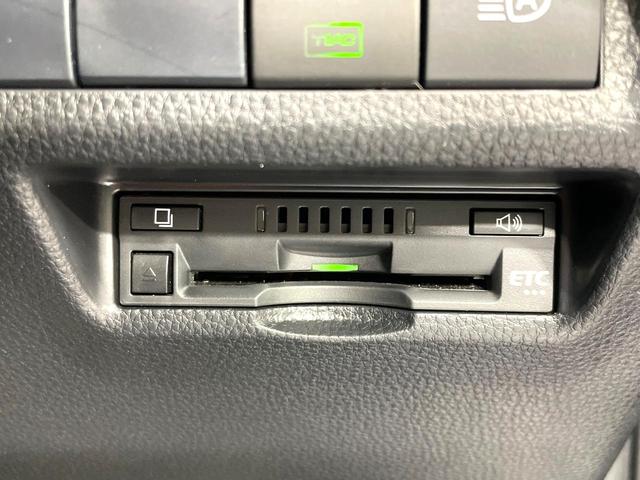 RAV4 アドベンチャー オフロードパッケージ 純正9型ディスプレイ バックカメラ 禁煙車 セーフティセンス レーダークルーズ ブラインドスポットモニター 合皮シート パワーシート ルーフレール ドラレコ フルセグ Bluetooth再生 ETC(6枚目)