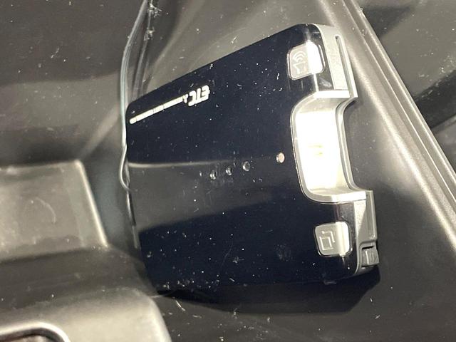 ジムニー ＸＬ　禁煙車　５速ＭＴ　ディスプレイオーディオ　バックカメラ　セーフティサポート　踏み間違い防止装置　シートヒーター　４ＷＤ　ターボ　ＬＥＤヘッド　Ｂｌｕｅｔｏｏｔｈ再生　ＥＴＣ　オートライト／エアコン（6枚目）