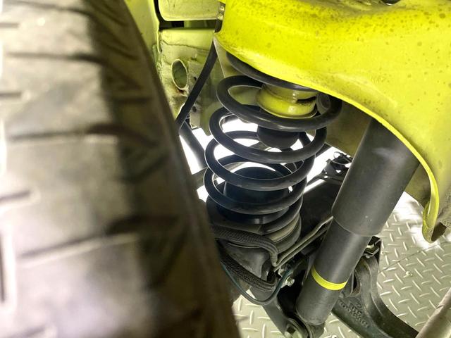 ジムニー ＸＬ　禁煙車　５速ＭＴ　ディスプレイオーディオ　バックカメラ　セーフティサポート　踏み間違い防止装置　シートヒーター　４ＷＤ　ターボ　ＬＥＤヘッド　Ｂｌｕｅｔｏｏｔｈ再生　ＥＴＣ　オートライト／エアコン（20枚目）