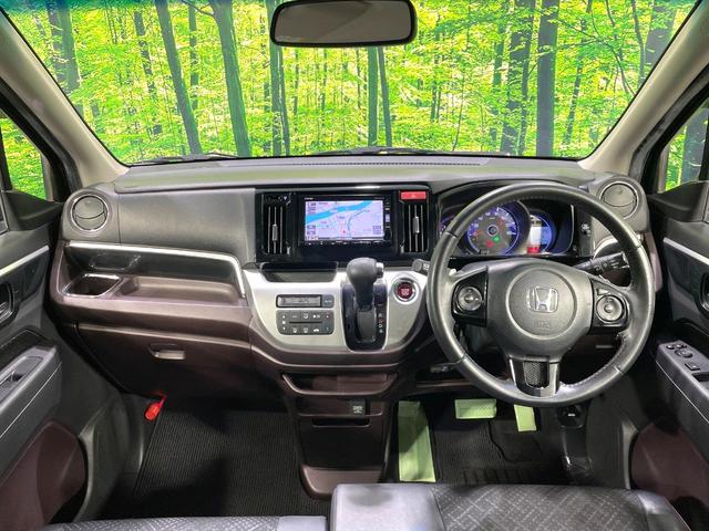 N-WGNカスタム G・ターボパッケージ 純正ナビ バックカメラ 禁煙車 衝突軽減装置 クルーズコントロール ターボ ハーフレザー HIDヘッド フルセグ Bluetooth再生 ETC スマートキー オートライト/エアコン 盗難防止システム(2枚目)