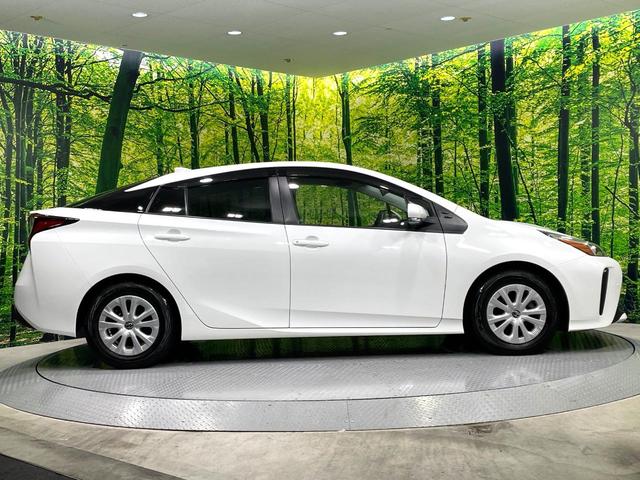 プリウス S SDナビ バックカメラ 衝突軽減装置 レーダークルーズ 禁煙車 LEDヘッド AC100V ドラレコ Bluetooth再生 ETC スマートキー コーナーセンサー 車線逸脱警報 盗難防止システム(29枚目)