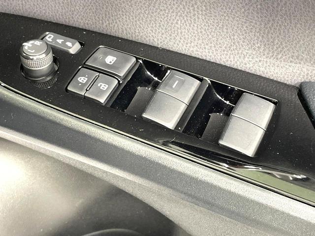 プリウス S SDナビ バックカメラ 衝突軽減装置 レーダークルーズ 禁煙車 LEDヘッド AC100V ドラレコ Bluetooth再生 ETC スマートキー コーナーセンサー 車線逸脱警報 盗難防止システム(56枚目)