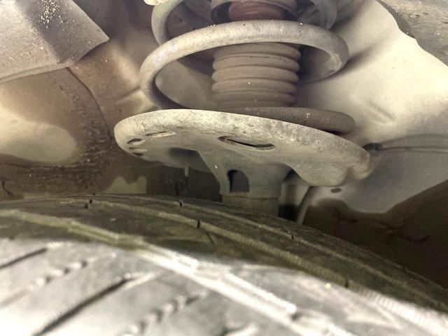 プリウスアルファ Ｓ　純正８型ナビ　バックカメラ　禁煙車　ＬＥＤヘッド／フォグ　フルセグ　Ｂｌｕｅｔｏｏｔｈ再生　ＥＴＣ　スマートキー　純正１６インチＡＷ　オートライト／エアコン　電動格納ミラー　盗難防止システム（20枚目）