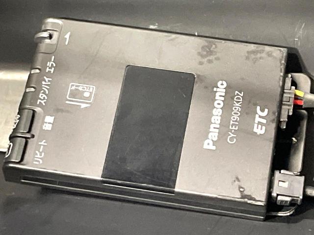 ＣＸ－５ ＸＤ　純正ナビ　バックカメラ　禁煙車　衝突軽減装置　ブラインドスポットモニター　ＨＩＤヘッド　クルーズコントロール　フルセグ　Ｂｌｕｅｔｏｏｔｈ再生　ＥＴＣ　オートライト／エアコン　スマートキー（6枚目）