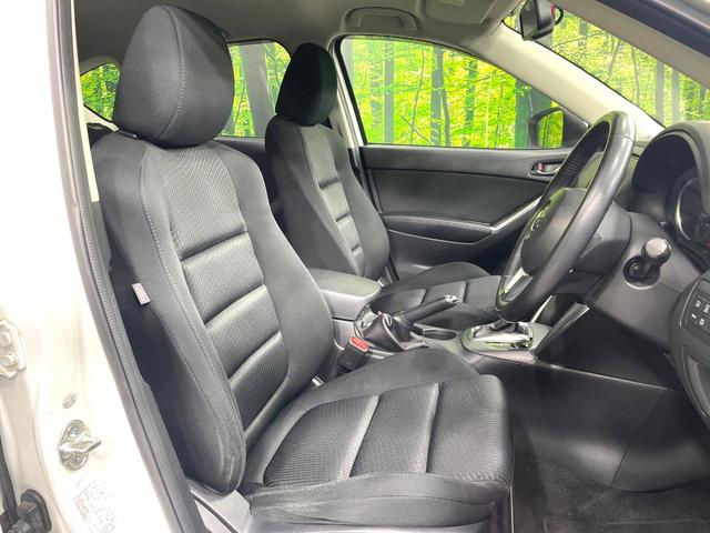 ＣＸ－５ ＸＤ　純正ナビ　バックカメラ　禁煙車　衝突軽減装置　ブラインドスポットモニター　ＨＩＤヘッド　クルーズコントロール　フルセグ　Ｂｌｕｅｔｏｏｔｈ再生　ＥＴＣ　オートライト／エアコン　スマートキー（10枚目）