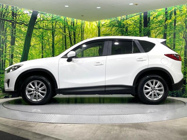 ＣＸ－５ ＸＤ　純正ナビ　バックカメラ　禁煙車　衝突軽減装置　ブラインドスポットモニター　ＨＩＤヘッド　クルーズコントロール　フルセグ　Ｂｌｕｅｔｏｏｔｈ再生　ＥＴＣ　オートライト／エアコン　スマートキー（24枚目）