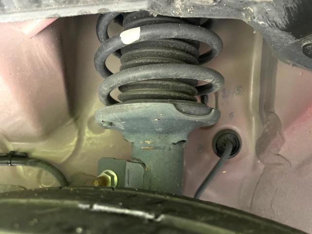 スペーシアギア ハイブリッドＸＺ　純正９型ナビ　全周囲カメラ　禁煙車　両側電動ドア　衝突軽減装置　アダプティブクルーズ　シートヒーター　コーナーセンサー　ＬＥＤヘッド／フォグ　ルーフレール　ドラレコ　フルセグ　Ｂｌｕｅｔｏｏｔｈ再生（20枚目）