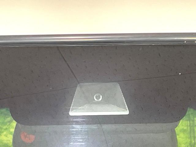 Ｎ－ＢＯＸカスタム Ｇ・Ｌターボホンダセンシング　純正８型ナビ　バックカメラ　禁煙車　両側電動ドア　ホンダセンシング　アダプティブクルーズ　ターボ　ＬＥＤヘッド／フォグ　ハーフレザー　フルセグ　Ｂｌｕｅｔｏｏｔｈ再生　ＥＴＣ　スマートキー（8枚目）