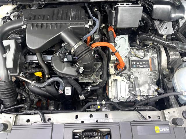 ノート Ｘ　禁煙車　ＳＤナビ　バックカメラ　衝突軽減装置　踏み案違い防止装置　Ｂｌｕｅｔｏｏｔｈ再生　ＥＴＣ　ＬＥＤヘッド　オートライト／エアコン　スマートキー　車線逸脱警報　オートマチックハイビーム（18枚目）