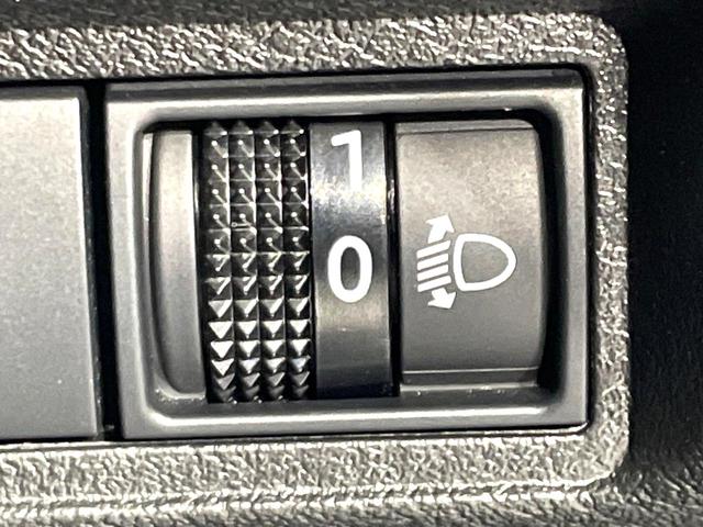 ノート Ｘ　禁煙車　ＳＤナビ　バックカメラ　衝突軽減装置　踏み案違い防止装置　Ｂｌｕｅｔｏｏｔｈ再生　ＥＴＣ　ＬＥＤヘッド　オートライト／エアコン　スマートキー　車線逸脱警報　オートマチックハイビーム（37枚目）