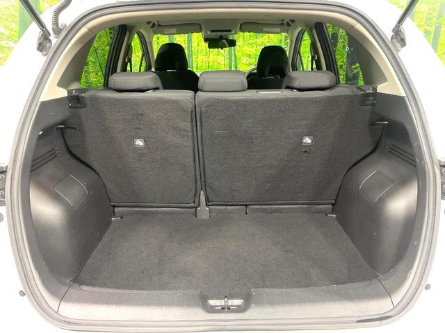 ノート Ｘ　禁煙車　ＳＤナビ　バックカメラ　衝突軽減装置　踏み案違い防止装置　Ｂｌｕｅｔｏｏｔｈ再生　ＥＴＣ　ＬＥＤヘッド　オートライト／エアコン　スマートキー　車線逸脱警報　オートマチックハイビーム（51枚目）