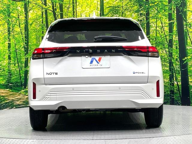 ノート Ｘ　禁煙車　衝突軽減装置　ナビ　バックカメラ　ＥＴＣ　Ｂｌｕｅｔｏｏｔｈ接続　ＬＥＤヘッド　コーナーセンサー　スマートキー　ステアリングスイッチ　オートエアコン　盗難防止装置　オートライト（15枚目）