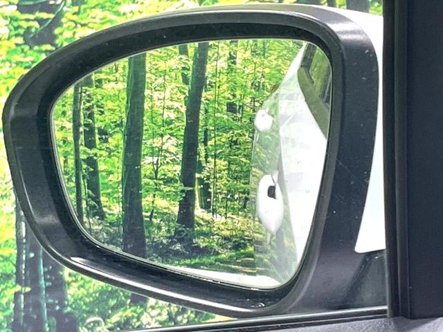 ノート Ｘ　禁煙車　衝突軽減装置　ナビ　バックカメラ　ＥＴＣ　Ｂｌｕｅｔｏｏｔｈ接続　ＬＥＤヘッド　コーナーセンサー　スマートキー　ステアリングスイッチ　オートエアコン　盗難防止装置　オートライト（53枚目）