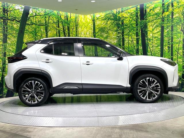 ヤリスクロス ハイブリッドＺ　アドベンチャー　純正８型ナビ　全周囲カメラ　禁煙車　セーフティセンス　レーダークルーズ　ブラインドスポットモニター　ハーフレザーシート　パワーシート　シート／ハンドルヒーター　ＬＥＤヘッド／フォグ　ドラレコ　ＥＴＣ（25枚目）