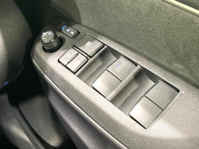 ヤリスクロス ハイブリッドＺ　アドベンチャー　純正８型ナビ　全周囲カメラ　禁煙車　セーフティセンス　レーダークルーズ　ブラインドスポットモニター　ハーフレザーシート　パワーシート　シート／ハンドルヒーター　ＬＥＤヘッド／フォグ　ドラレコ　ＥＴＣ（60枚目）