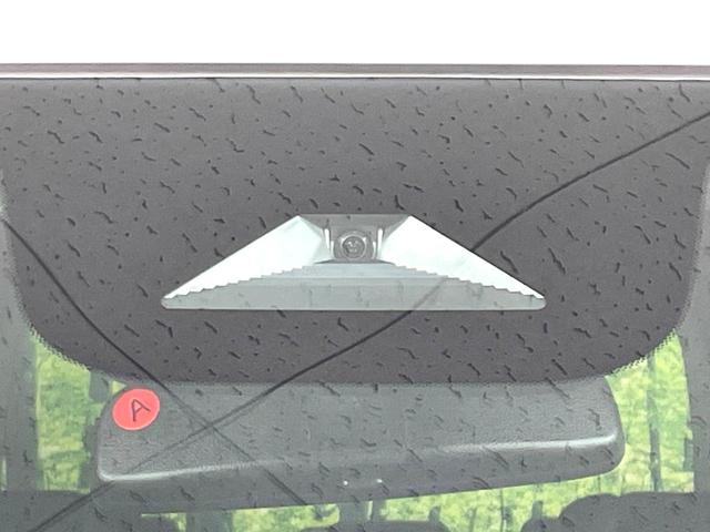 ステップワゴン ｅ：ＨＥＶスパーダ　登録済未使用車　両側電動ドア　ホンダセンシング　アダプティブクルーズ　ブラインドスポットモニター　シートヒーター　電動リアゲート　ＬＥＤヘッド／フォグ　ハーフレザー　クリアランスソナー　スマートキー（8枚目）