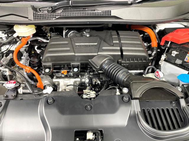 ステップワゴン ｅ：ＨＥＶスパーダ　登録済未使用車　両側電動ドア　ホンダセンシング　アダプティブクルーズ　ブラインドスポットモニター　シートヒーター　電動リアゲート　ＬＥＤヘッド／フォグ　ハーフレザー　クリアランスソナー　スマートキー（19枚目）