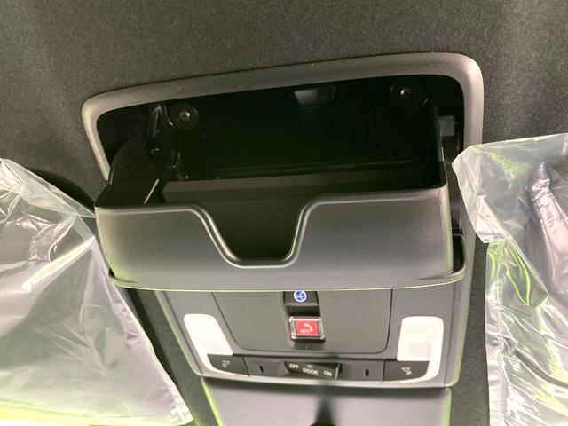 ステップワゴン ｅ：ＨＥＶスパーダ　登録済未使用車　両側電動ドア　ホンダセンシング　アダプティブクルーズ　ブラインドスポットモニター　シートヒーター　電動リアゲート　ＬＥＤヘッド／フォグ　ハーフレザー　クリアランスソナー　スマートキー（55枚目）