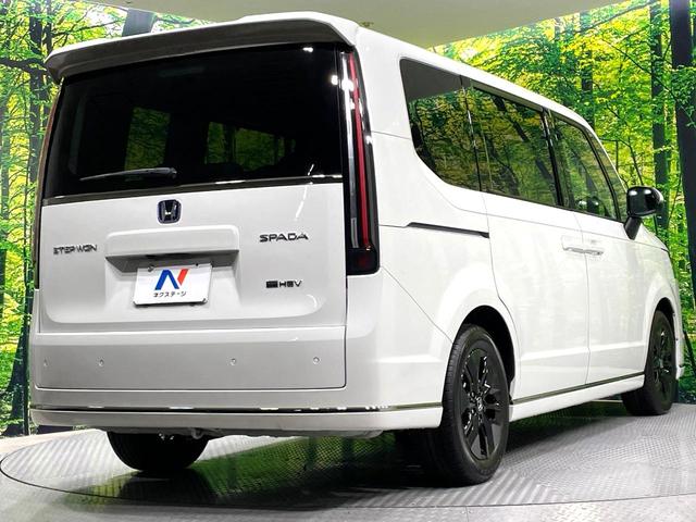 ステップワゴン ｅ：ＨＥＶスパーダ　登録済未使用車　両側電動ドア　ホンダセンシング　アダプティブクルーズ　ブラインドスポットモニター　シートヒーター　電動リアゲート　ＬＥＤヘッド／フォグ　ハーフレザー　クリアランスソナー　スマートキー（66枚目）