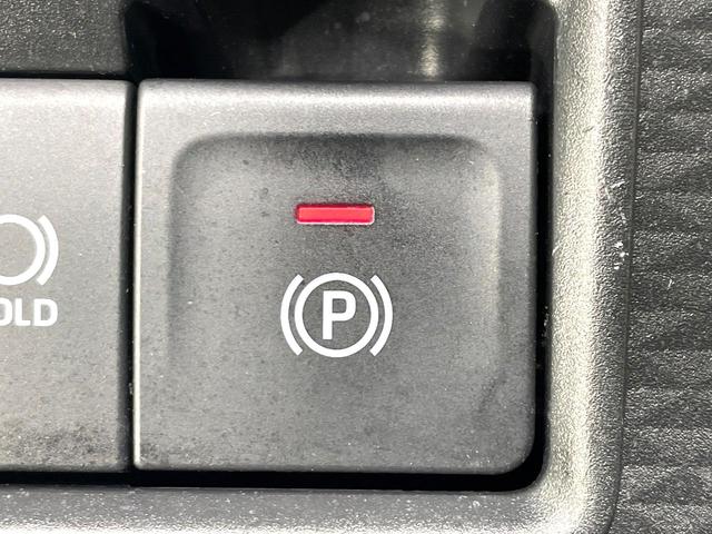 ライズ Ｚ　モデリスタエアロ　純正９型ディスプレイ　バックカメラ　禁煙車　スマートアシスト　アダプティブクルーズ　ＬＥＤヘッド／フォグ　シートヒーター　フルセグ　Ｂｌｕｅｔｏｏｔｈ　ＥＴＣ　純正１７インチアルミ（7枚目）