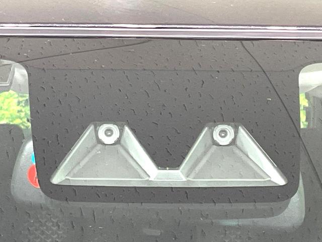 ライズ Ｚ　モデリスタエアロ　純正９型ディスプレイ　バックカメラ　禁煙車　スマートアシスト　アダプティブクルーズ　ＬＥＤヘッド／フォグ　シートヒーター　フルセグ　Ｂｌｕｅｔｏｏｔｈ　ＥＴＣ　純正１７インチアルミ（8枚目）