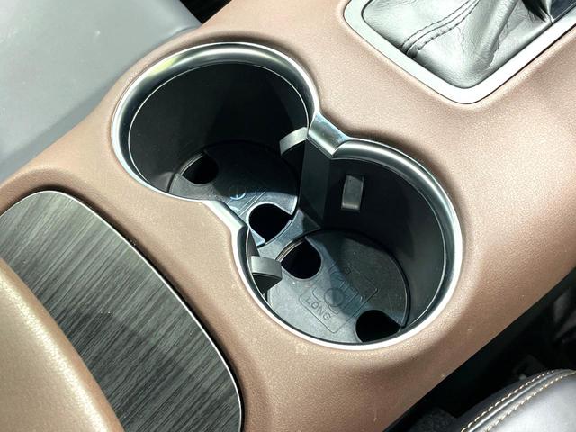 ハリアー Ｚ　モデリスタエアロ　純正１２．３型ナビ　全周囲カメラ　禁煙車　セーフティセンス　レーダークルーズ　電動リアゲート　デジタルインナーミラー　ブラインドスポットモニター　ＪＢＬサウンド　ドラレコ　ＥＴＣ（36枚目）