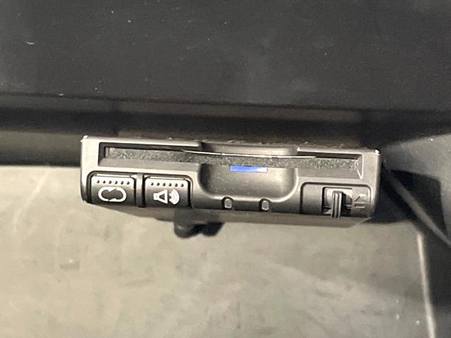 Ｎ－ＢＯＸカスタム Ｇ・Ｌパッケージ　純正ナビ　バックカメラ　禁煙車　パワースライドドア　ＨＩＤヘッド　ドラレコ　Ｂｌｕｅｔｏｏｔｈ再生　ＥＴＣ　オートライト／エアコン　アイドリングストップ　スマートキー　電動格納ミラー　盗難防止システム（7枚目）