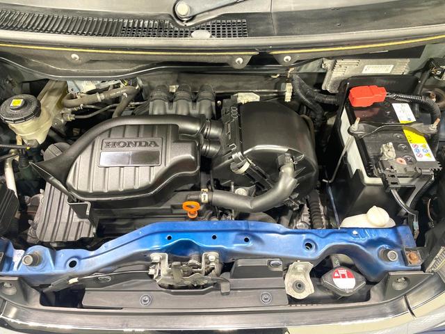 Ｎ－ＢＯＸカスタム Ｇ・Ｌパッケージ　純正ナビ　バックカメラ　禁煙車　パワースライドドア　ＨＩＤヘッド　ドラレコ　Ｂｌｕｅｔｏｏｔｈ再生　ＥＴＣ　オートライト／エアコン　アイドリングストップ　スマートキー　電動格納ミラー　盗難防止システム（18枚目）