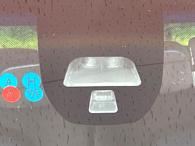 Ｎ－ＯＮＥ Ｇ　ＳＳパッケージ　純正ナビ　バックカメラ　禁煙車　衝突軽減装置　ＨＩＤヘッド　ドラレコ　Ｂｌｕｅｔｏｏｔｈ再生　ＥＴＣ　スマートキー　オートライト／エアコン　電動格納ミラー　横滑り防止装置　盗難防止システム（9枚目）