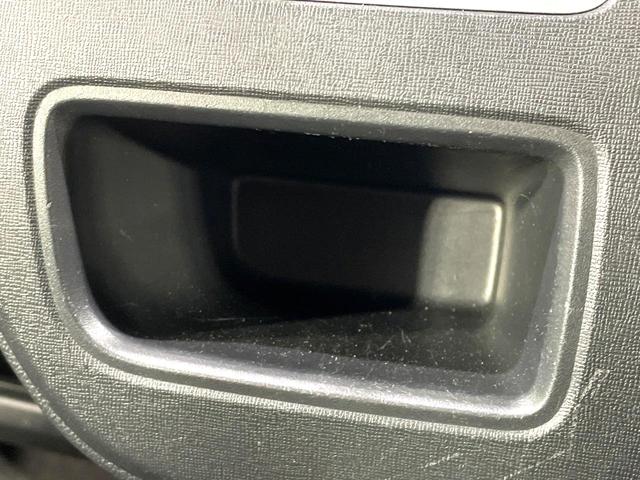 Ｎ－ＯＮＥ Ｇ　ＳＳパッケージ　純正ナビ　バックカメラ　禁煙車　衝突軽減装置　ＨＩＤヘッド　ドラレコ　Ｂｌｕｅｔｏｏｔｈ再生　ＥＴＣ　スマートキー　オートライト／エアコン　電動格納ミラー　横滑り防止装置　盗難防止システム（31枚目）